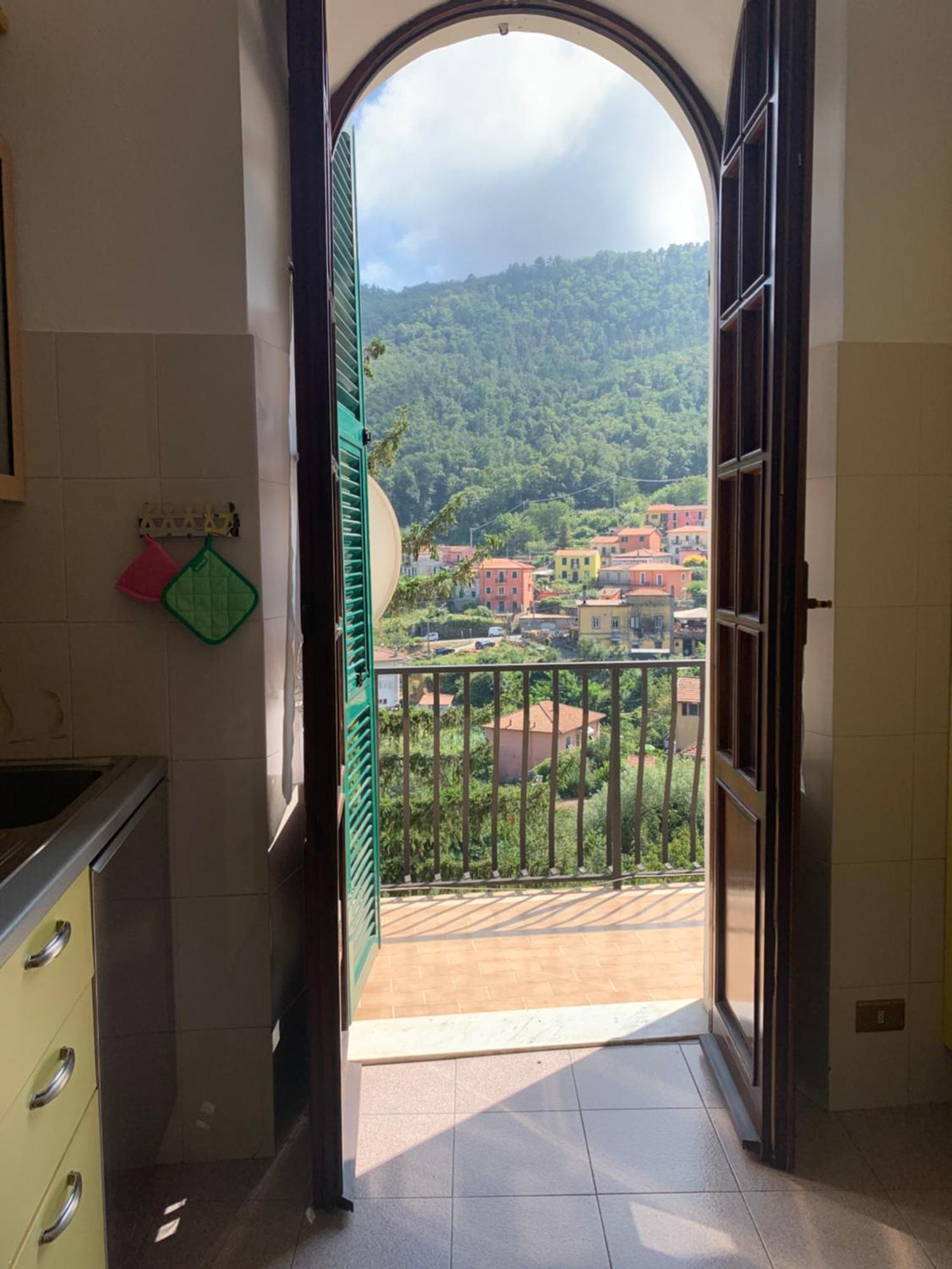 Apartmán A Casa Di Atti Biassa Exteriér fotografie