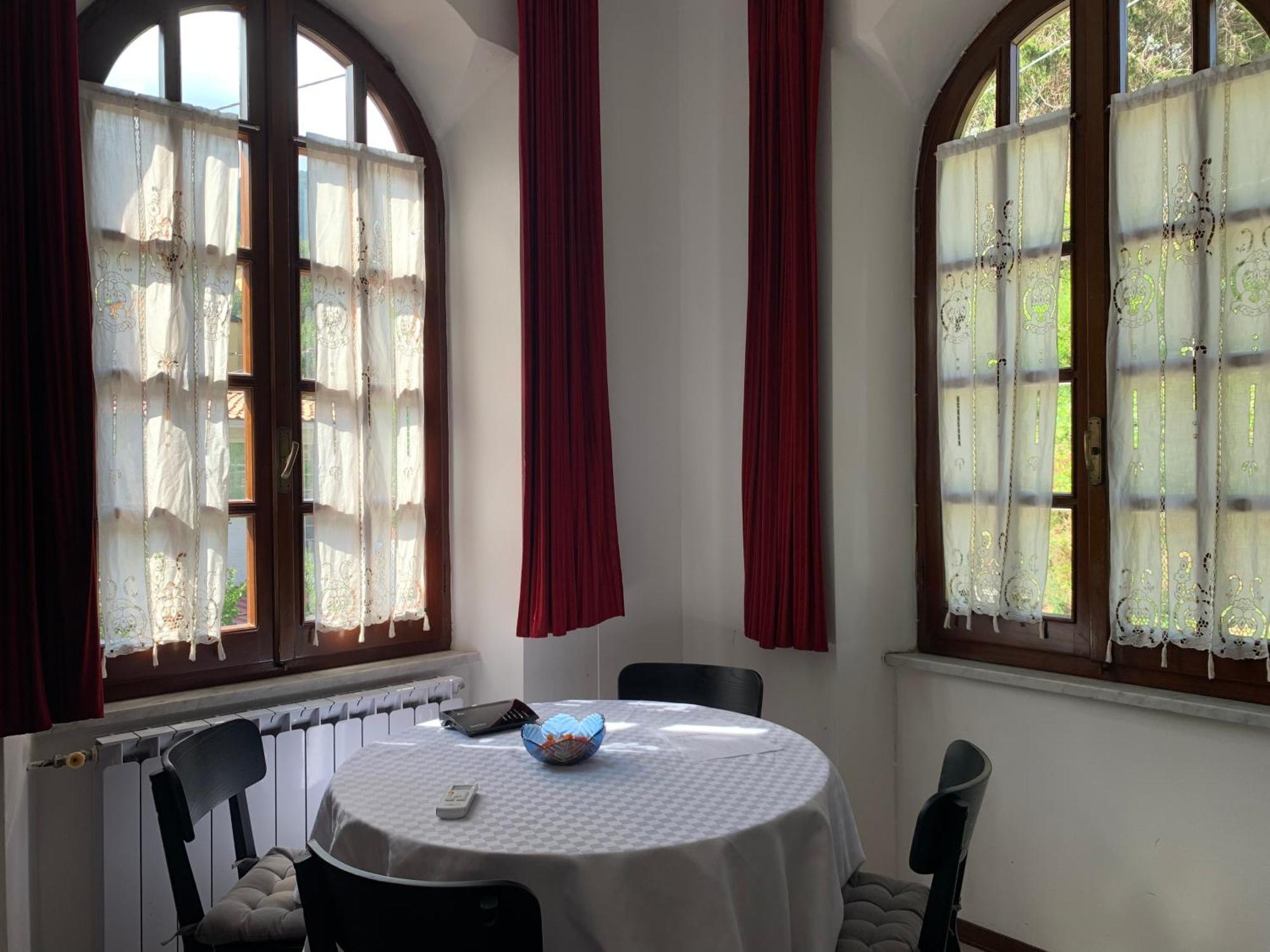 Apartmán A Casa Di Atti Biassa Exteriér fotografie