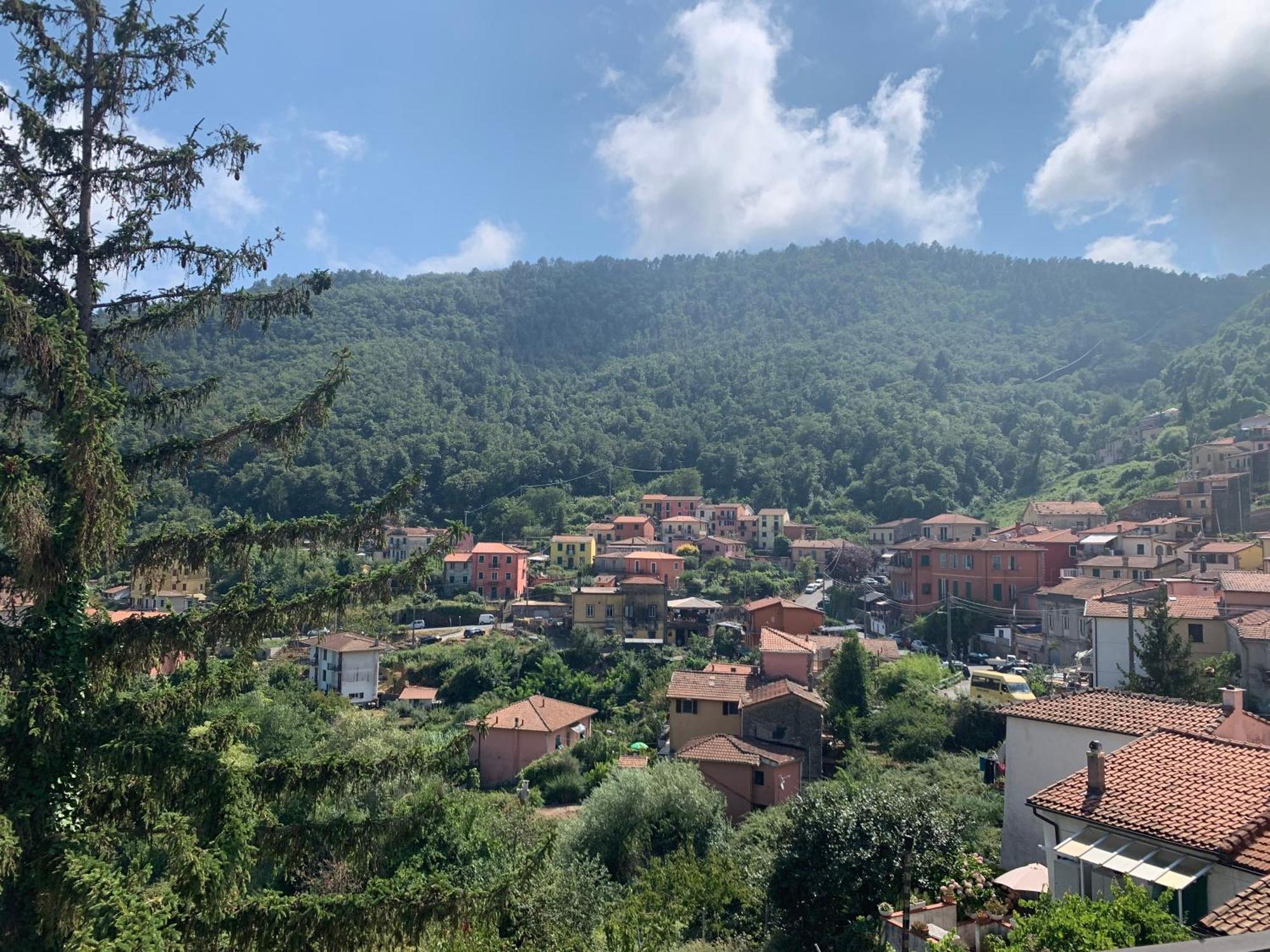 Apartmán A Casa Di Atti Biassa Exteriér fotografie